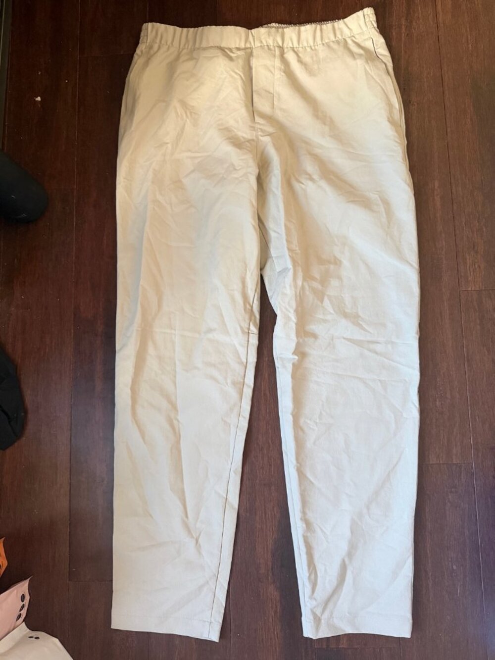 lululemon Men's Beige Khaki Casual Pants Size L Comfortable Classic Fit